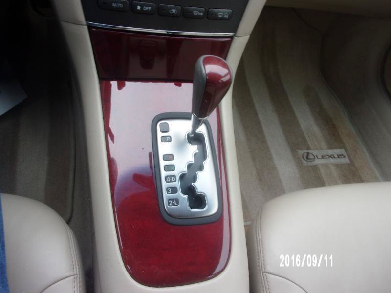 Used 2002 Lexus ES 330 FWD image 17