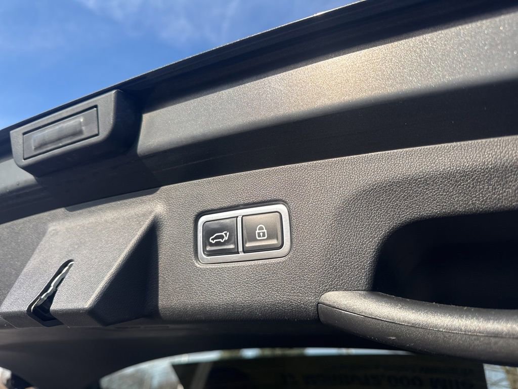 Used 2021 Kia Sorento SX image 21