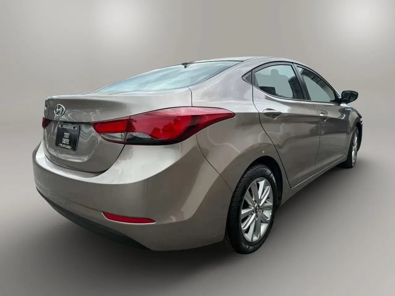 Used 2014 Hyundai Elantra SE w/ Option Group 02 FWD image 9