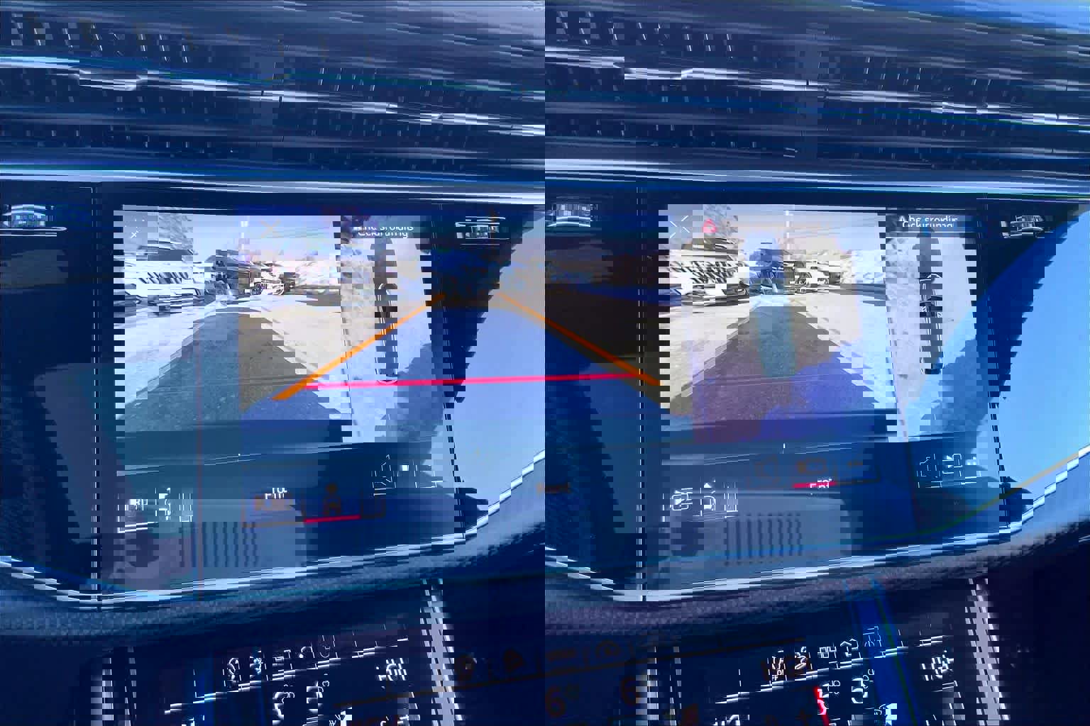 Used 2022 Audi RS Q8 image 28