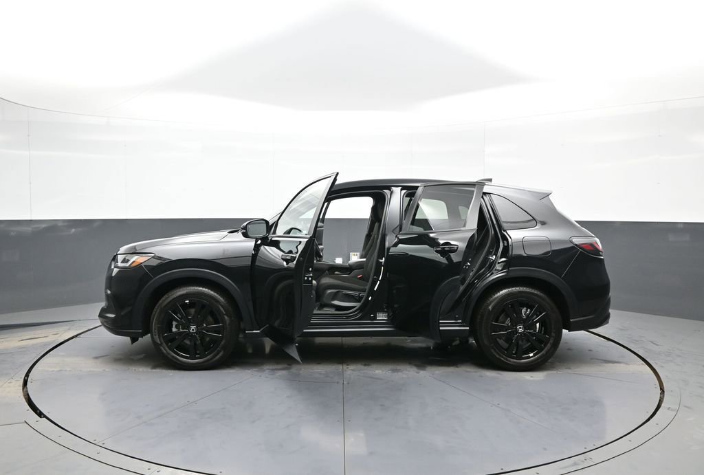 Certified 2026 Honda HR-V Sport image 41