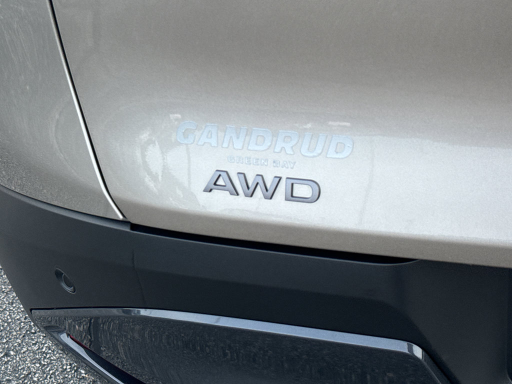 New 2026 Nissan Murano SL image 8