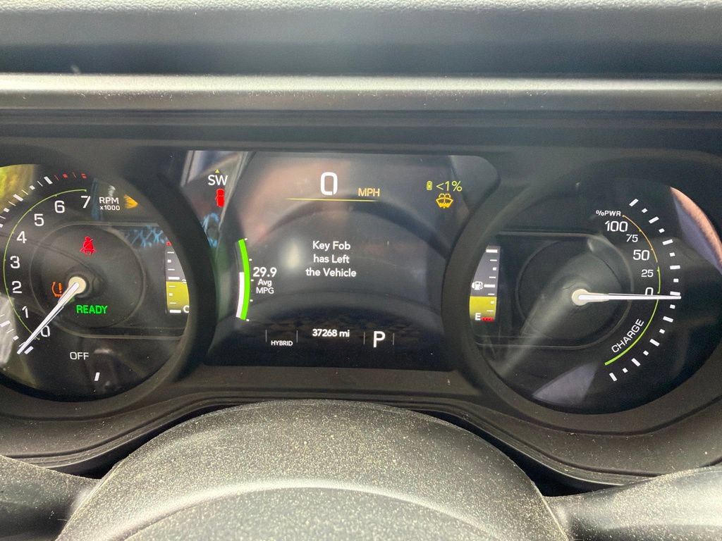 Used 2024 Jeep Wrangler High Altitude AWD/4WD image 14