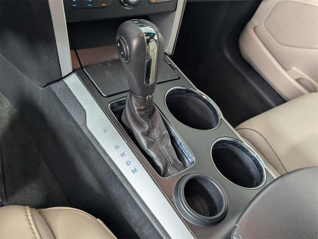 Used 2014 Ford Explorer XLT w/ Equipment Group 202A image 19