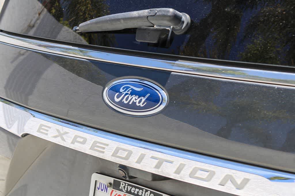 Used 2019 Ford Expedition Max Limited RWD image 11