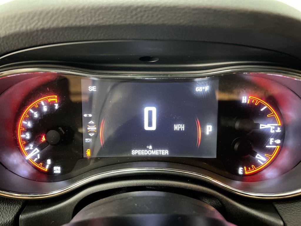 Used 2015 Dodge Durango Limited w/ Premium Group image 12