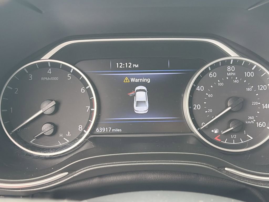 Used 2021 Nissan Maxima SR w/ Sport Mat Group FWD image 12