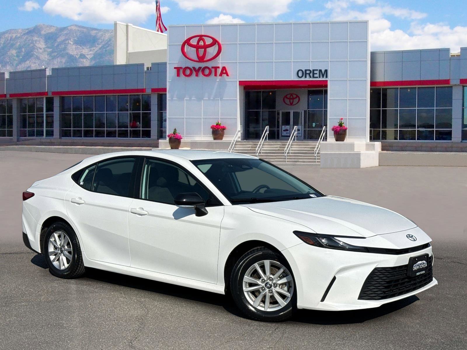 Used 2025 Toyota Camry LE