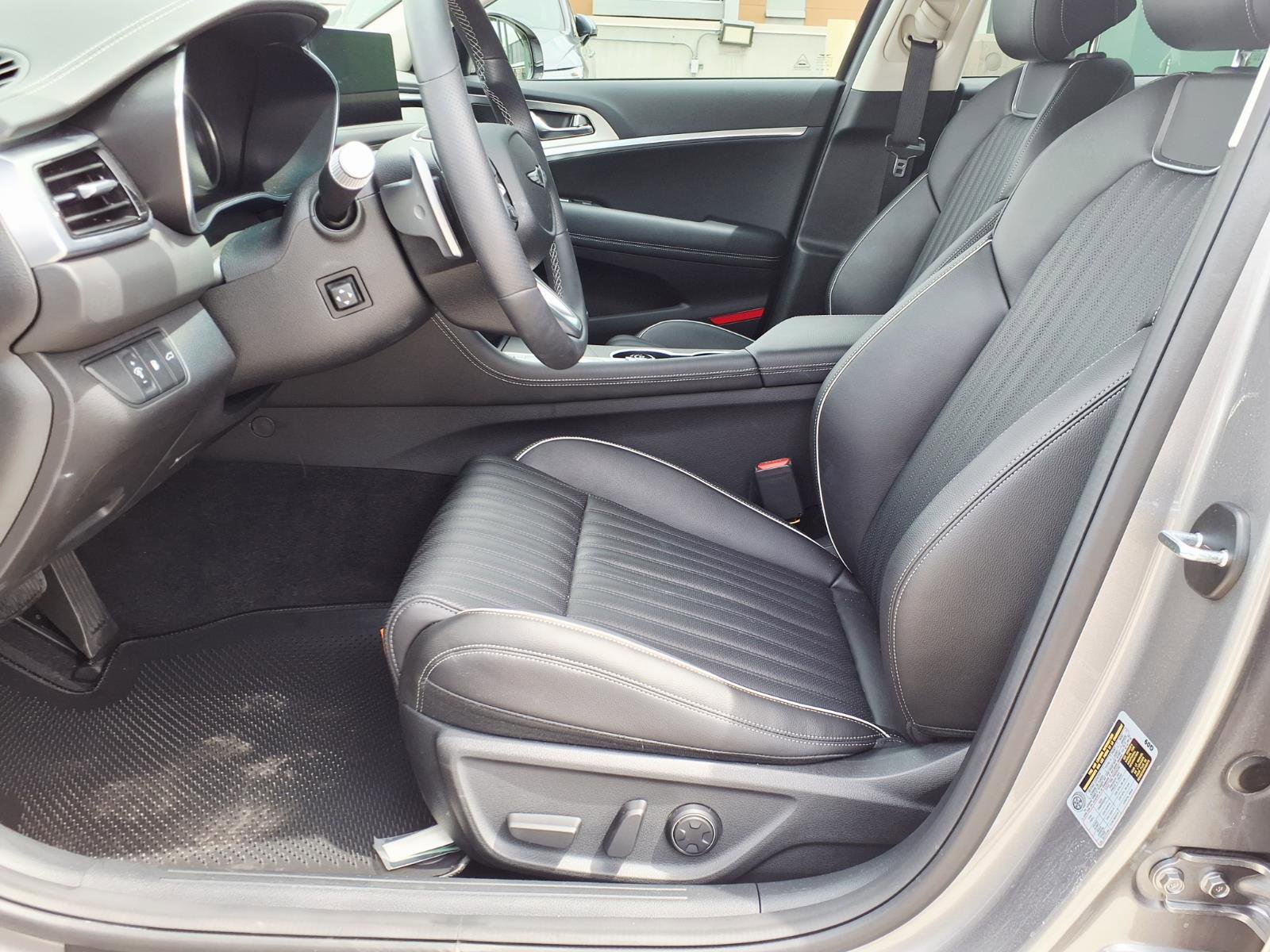 Certified 2026 Genesis G70 2.5T Prestige image 22