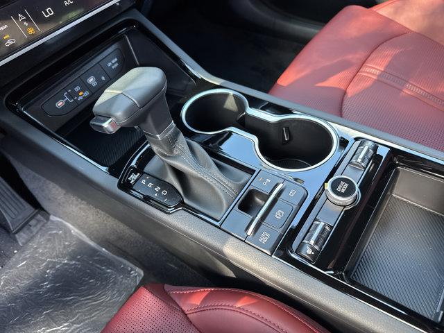 New 2026 Kia K5 GT-Line FWD image 32