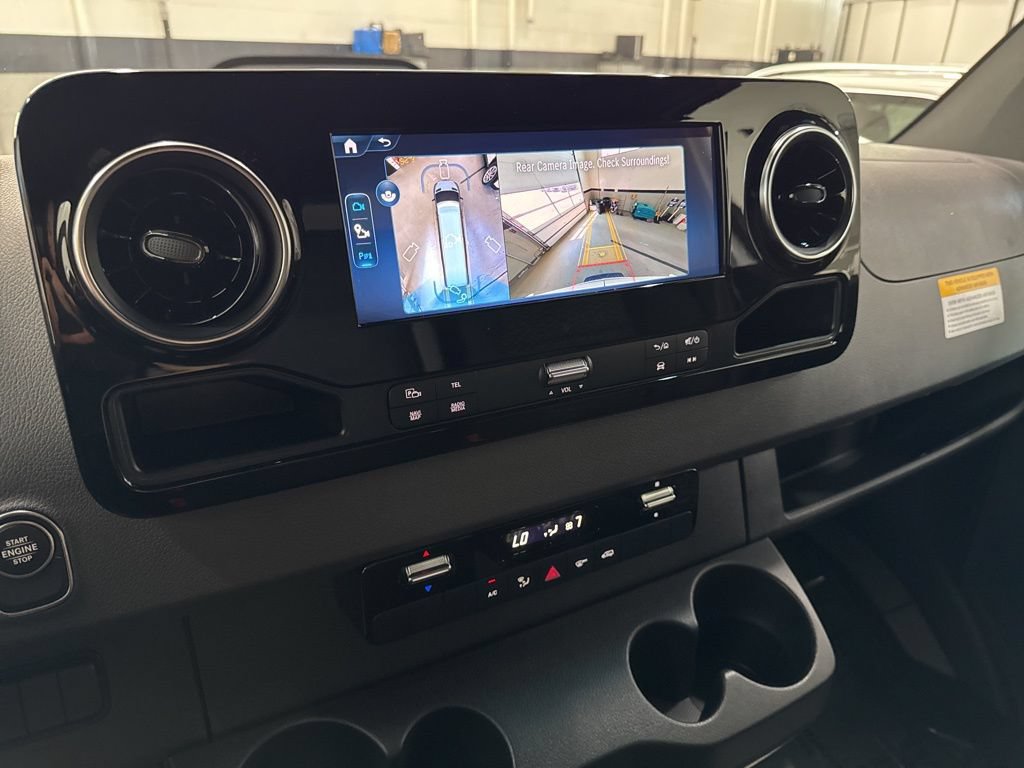 New 2025 Mercedes-Benz Sprinter 2500 image 29