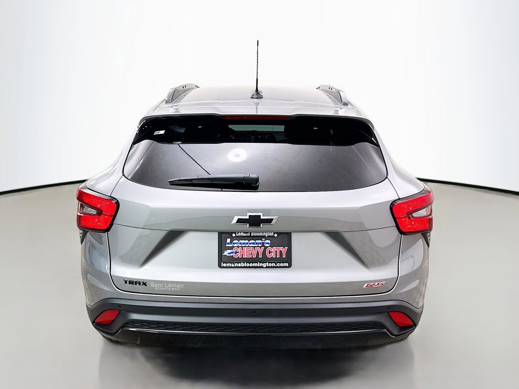 New 2026 Chevrolet Trax RS w/ Driver Confidence Package FWD image 7