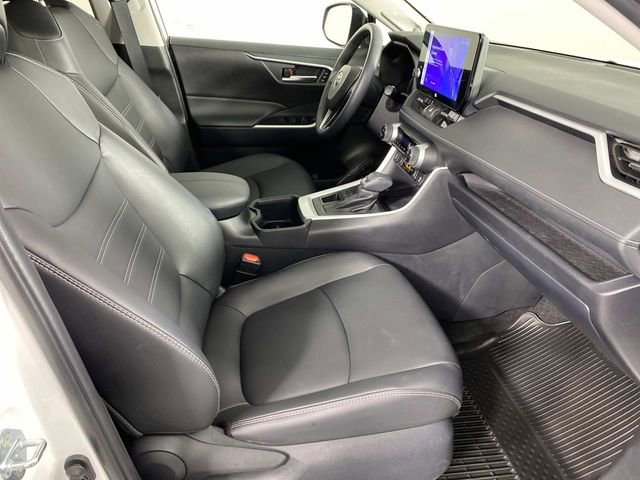 Used 2025 Toyota RAV4 XLE Premium w/ Weather Package AWD/4WD image 11