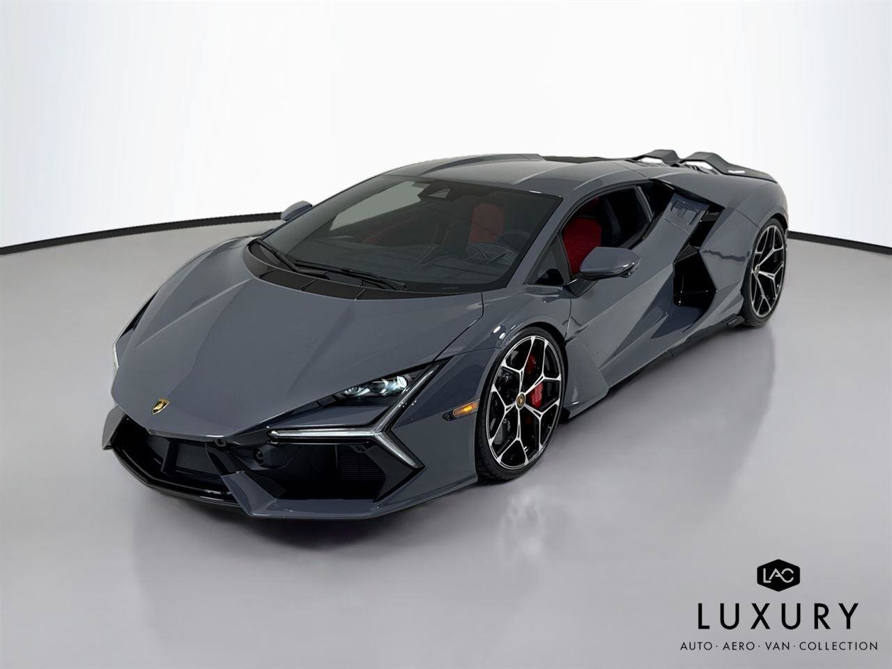 Used 2025 Lamborghini Revuelto AWD/4WD image 4
