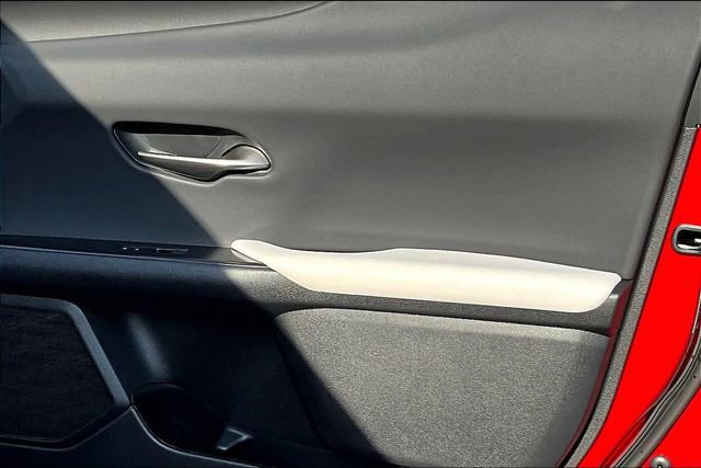 Certified 2025 Lexus UX 300h AWD w/ Accessory Package (Z1) image 28