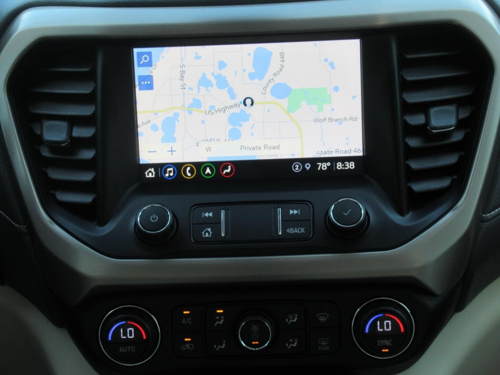 Used 2021 GMC Acadia Denali w/ Denali Technology Package FWD image 15