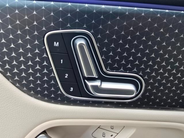 Certified 2025 Mercedes-Benz GLA 250 4MATIC image 22