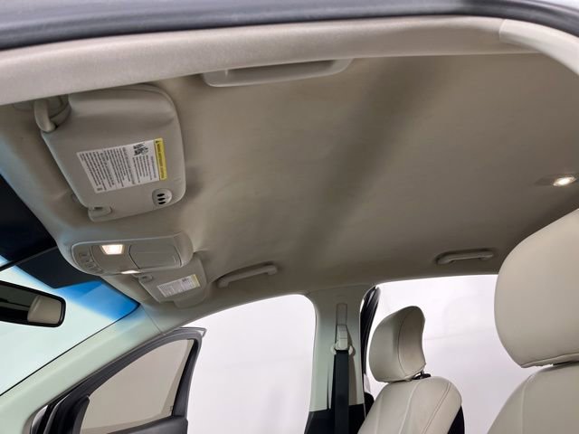 Used 2015 Ford Edge Titanium image 35