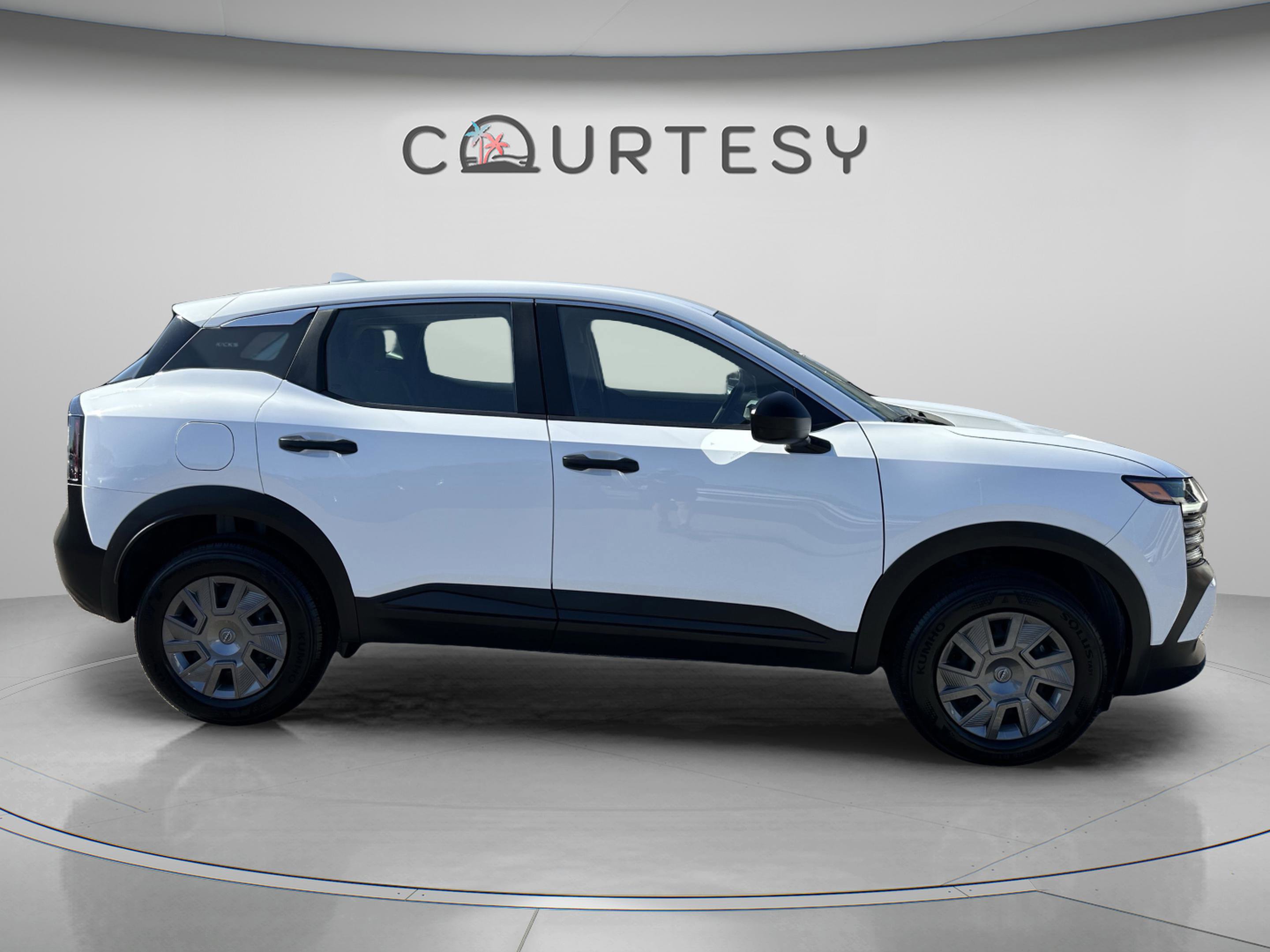 Certified 2025 Nissan Kicks S FWD image 8