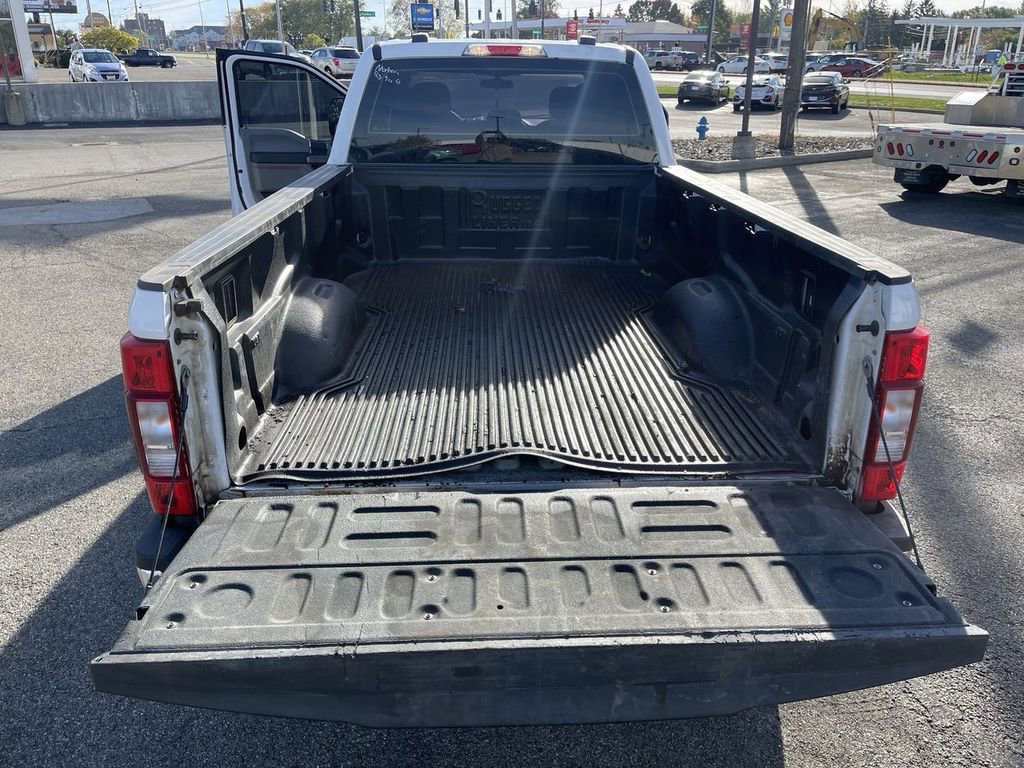 Used 2022 Ford F350 XLT w/ XLT Value Package image 22
