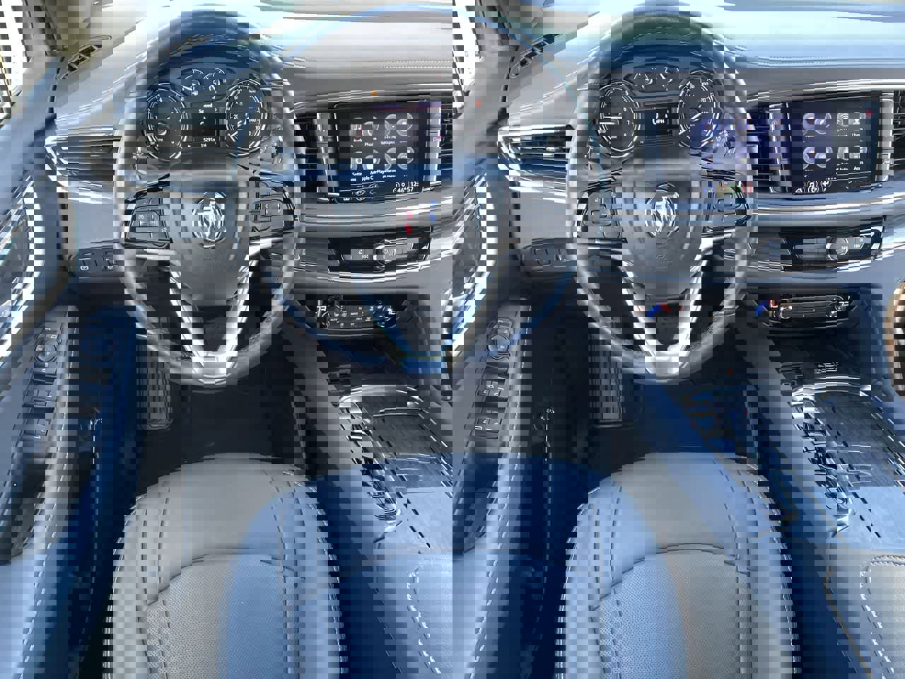 Used 2023 Buick Enclave Essence image 11