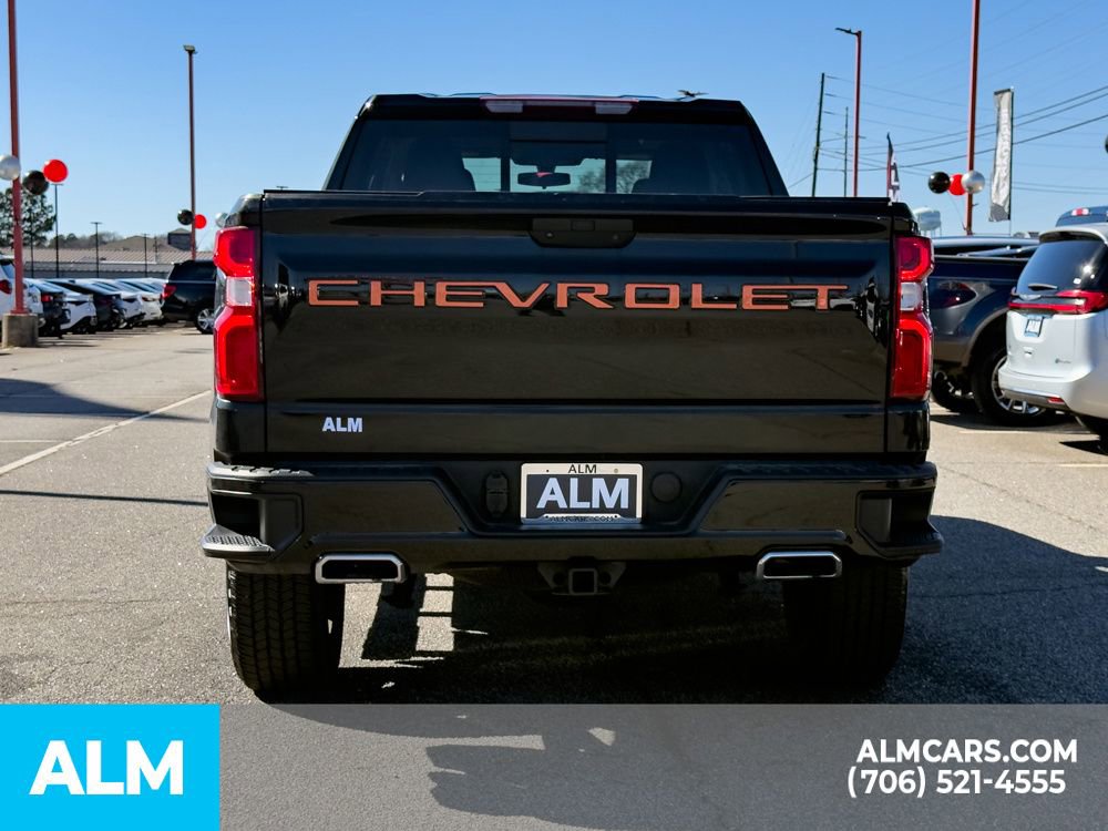 Used 2021 Chevrolet Silverado 1500 LT Trail Boss w/ Convenience Package II image 5