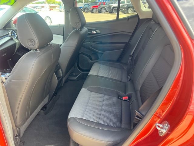 Certified 2024 Chevrolet Trax LT w/ Sunroof Package image 13