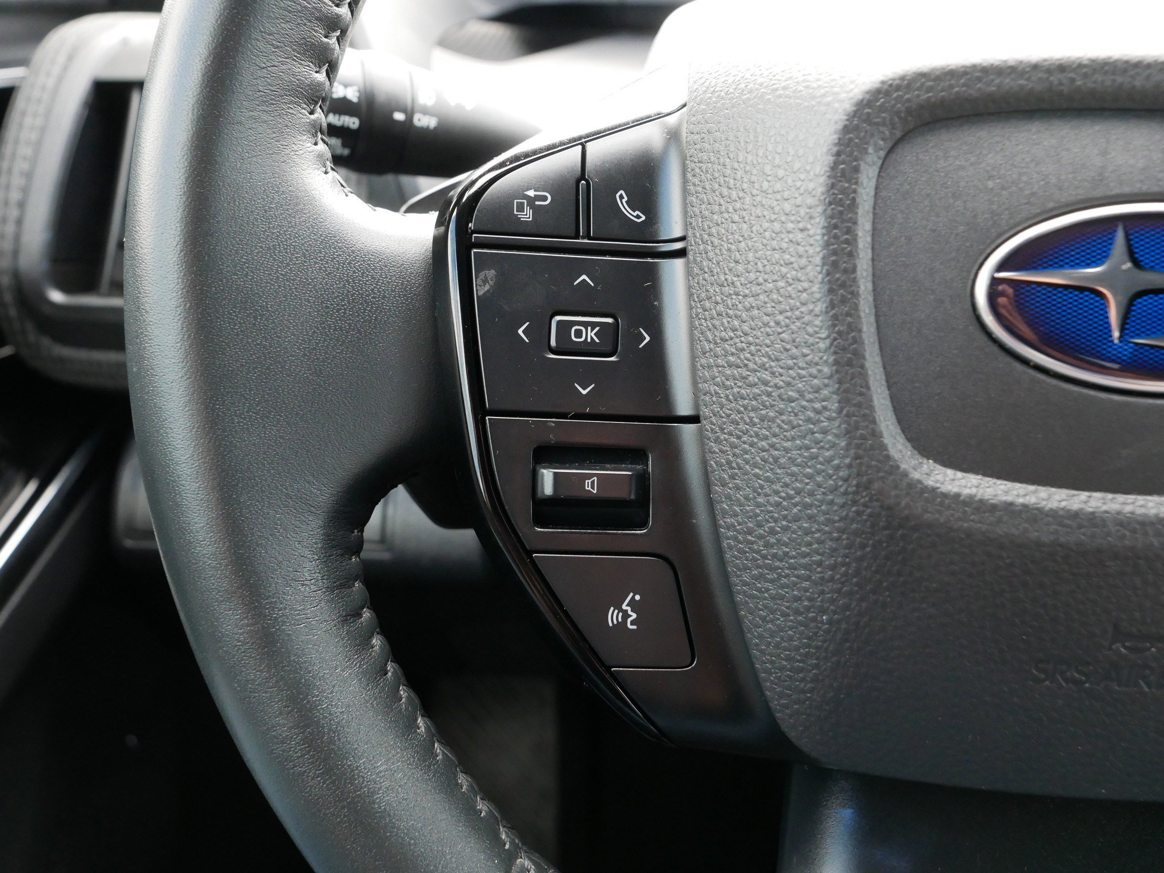 Used 2023 Subaru Solterra AWD image 31