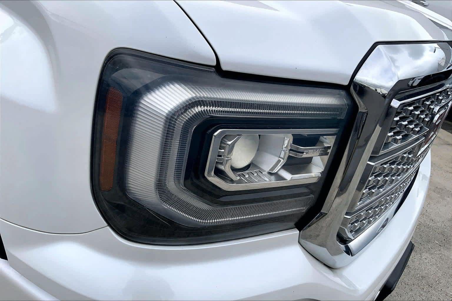 Used 2018 GMC Sierra 1500 Denali AWD/4WD image 31
