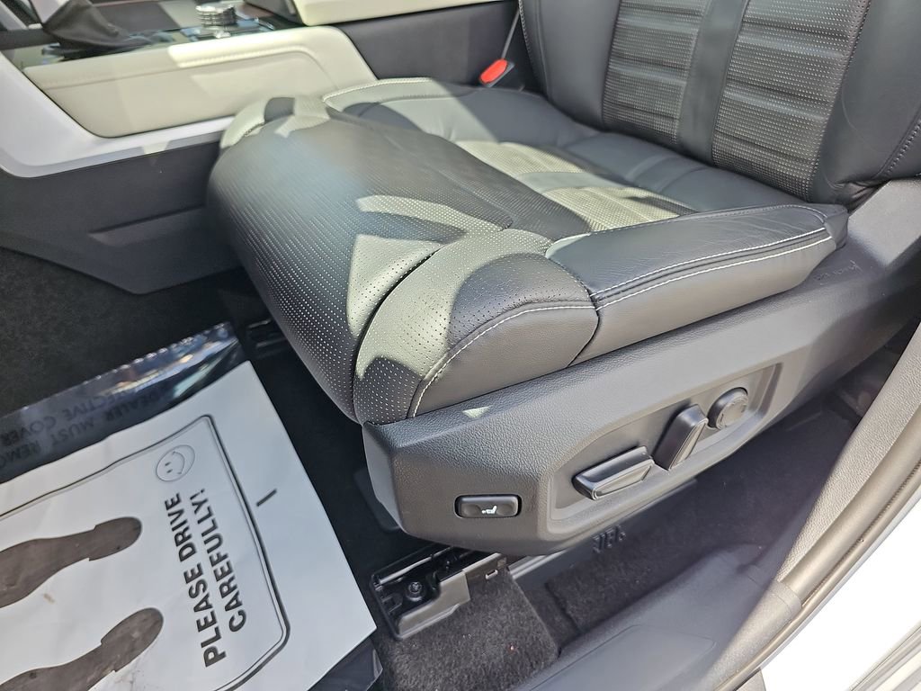 Used 2022 Toyota Tundra Capstone image 34