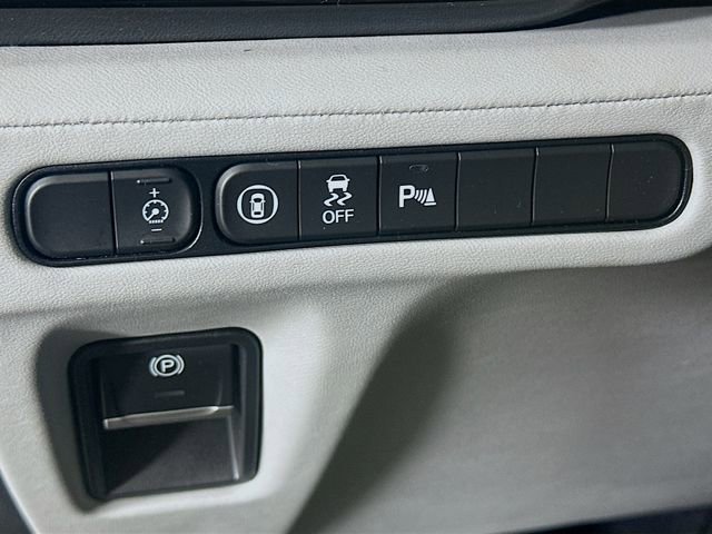 Used 2024 Acura MDX SH-AWD w/ Technology Package image 25