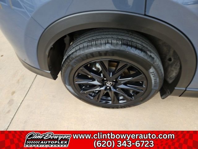 Used 2024 MAZDA CX-5 Carbon Edition image 11