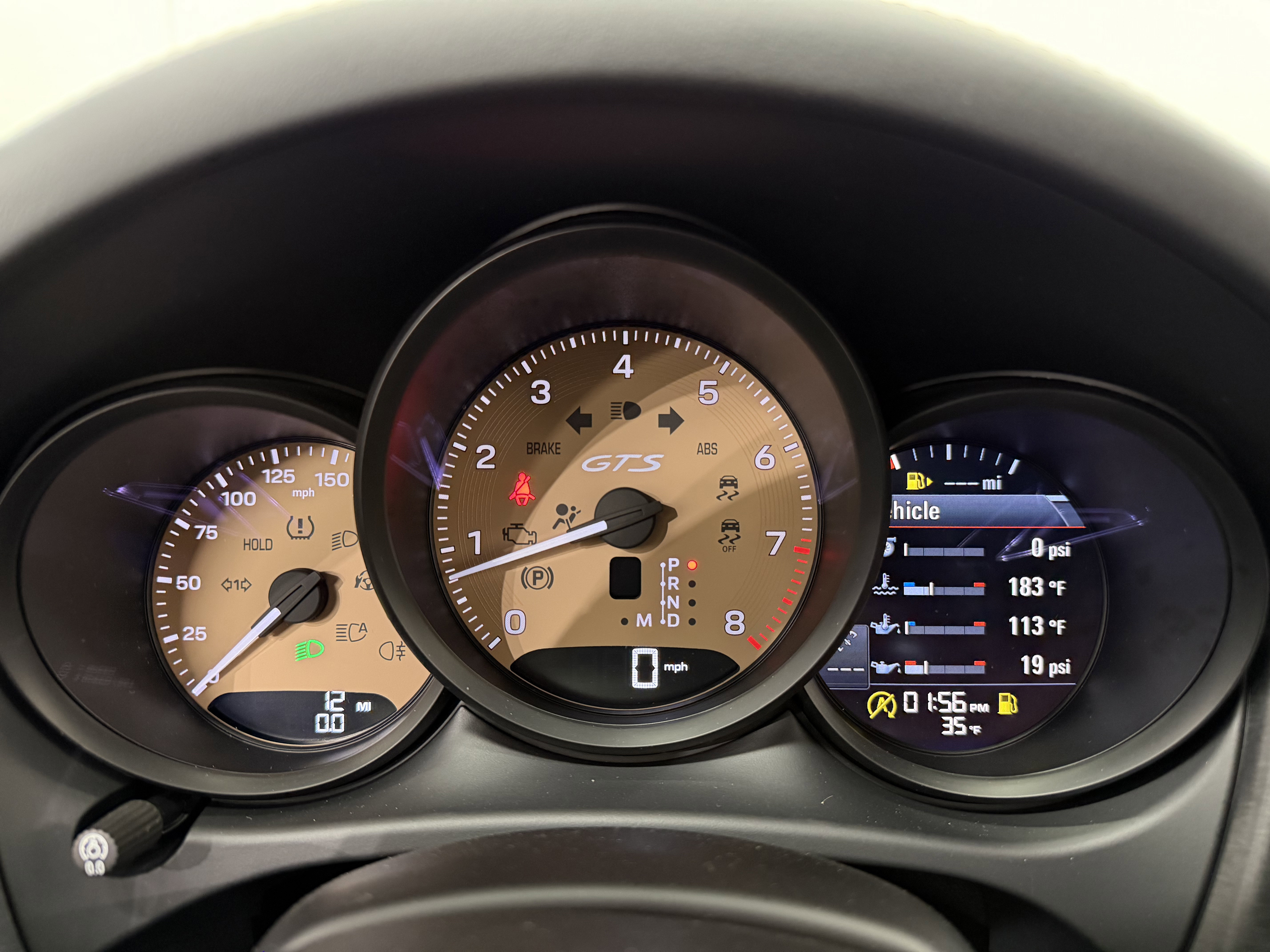 New 2026 Porsche Macan GTS image 58