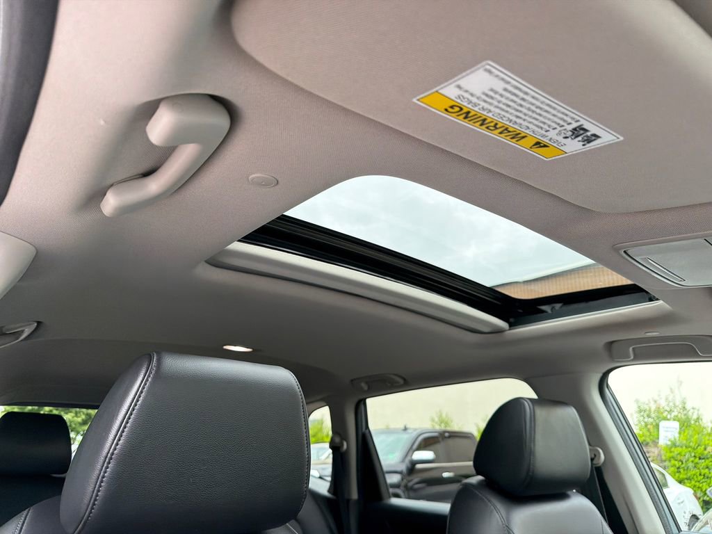 Used 2023 Honda CR-V EX-L image 29