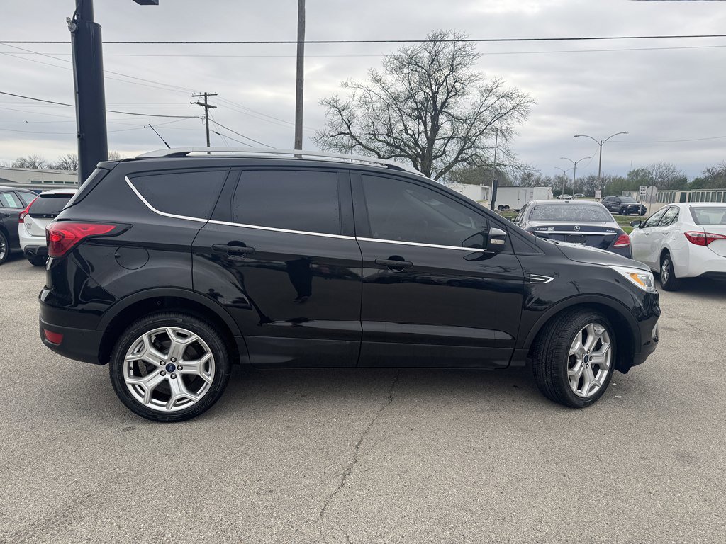 Used 2019 Ford Escape Titanium image 8