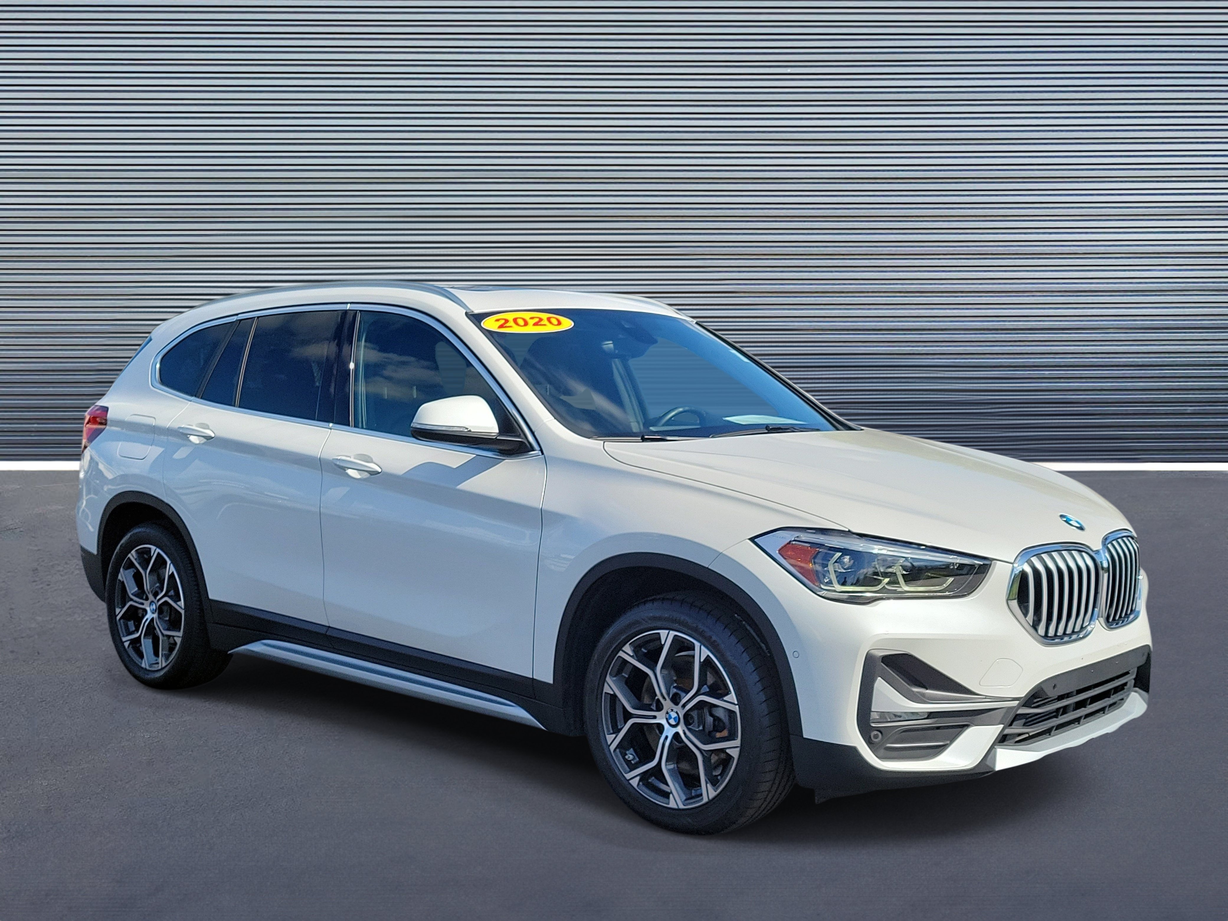 Used 2020 BMW X1 xDrive28i w/ Premium Package AWD/4WD image 2