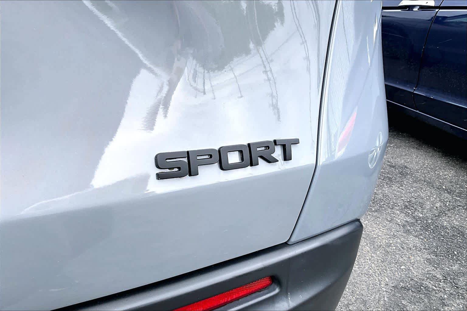 Used 2024 Honda HR-V Sport image 10