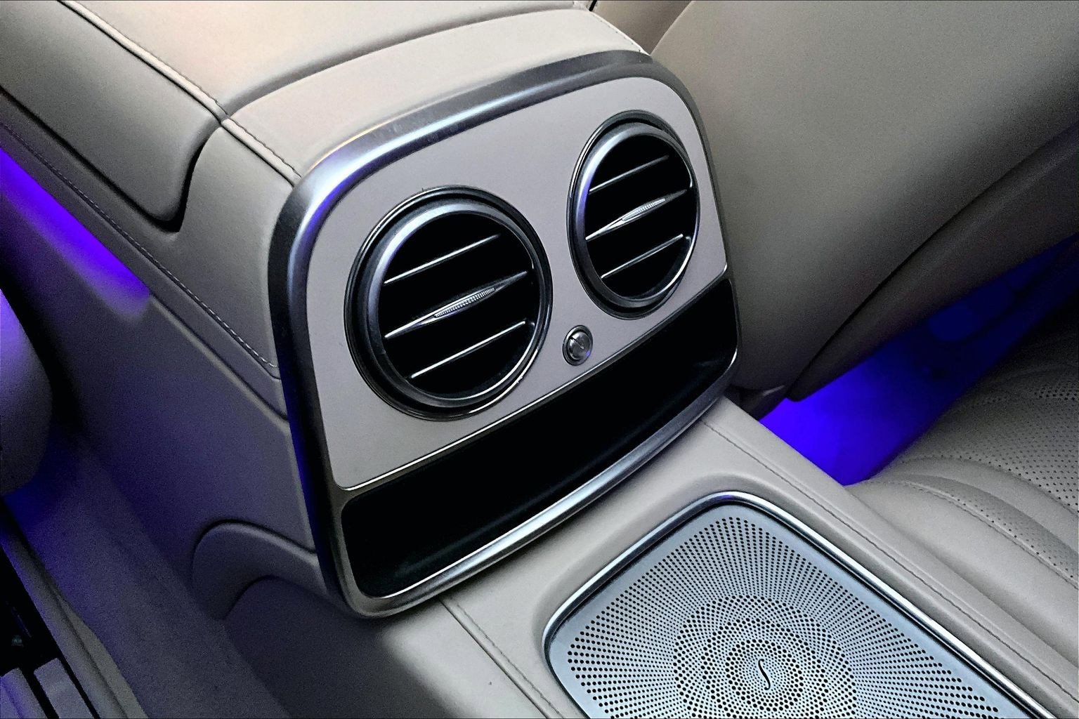 Used 2015 Mercedes-Benz S 550 4MATIC Coupe image 33