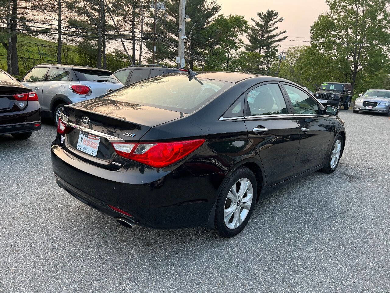 Used 2011 Hyundai Sonata Limited w/ Navigation Pkg 5 image 6