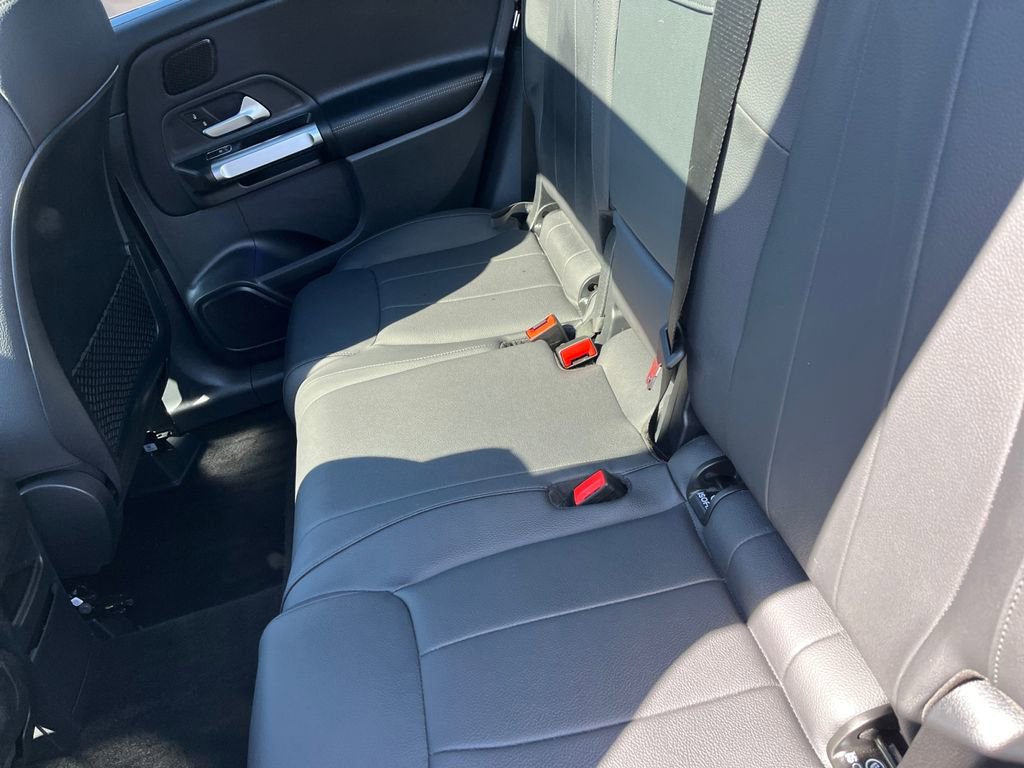 Certified 2026 Mercedes-Benz GLB 250 4MATIC image 13