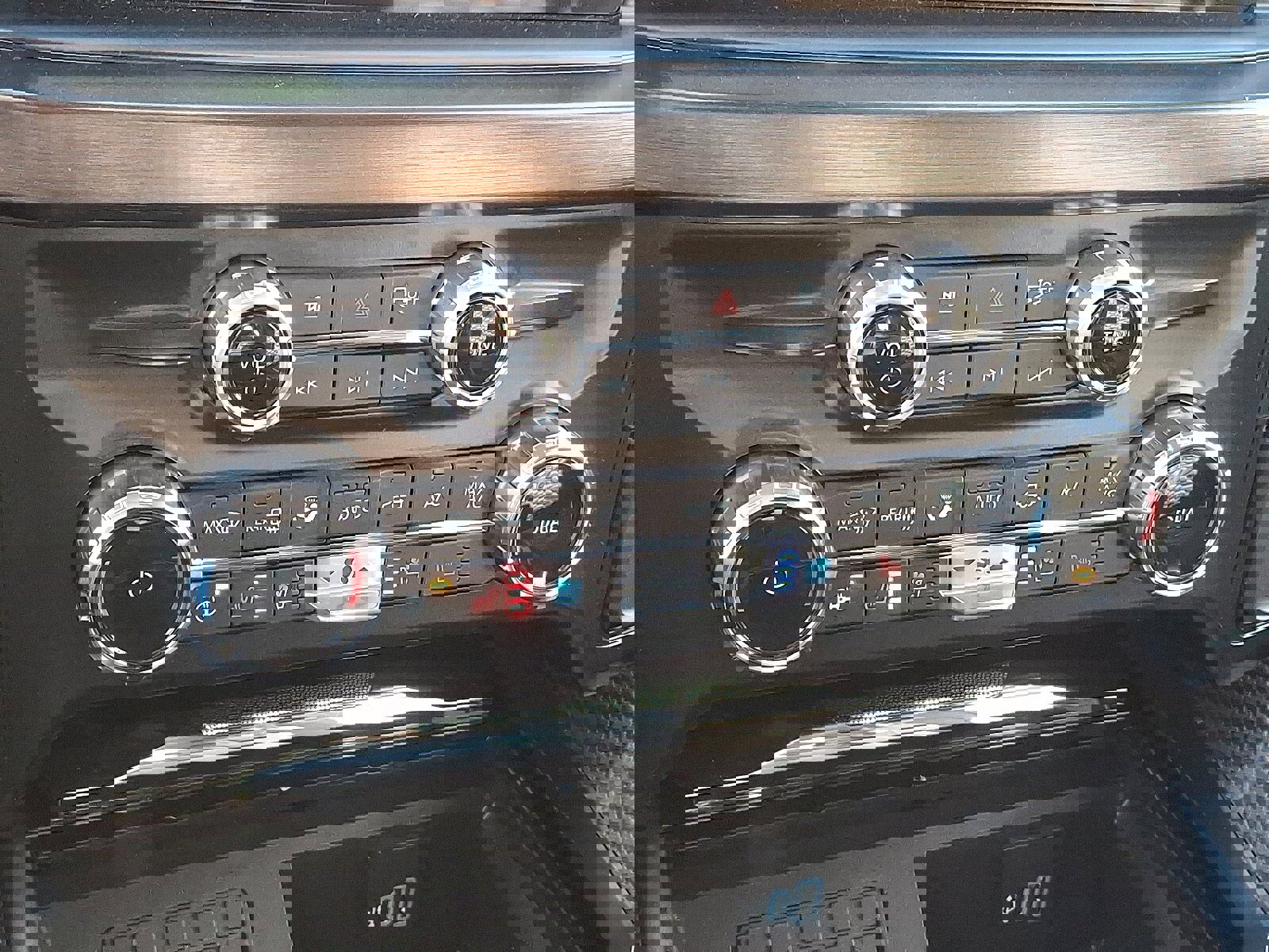 New 2026 Ford F250 Lariat w/ Black Appearance Package image 12