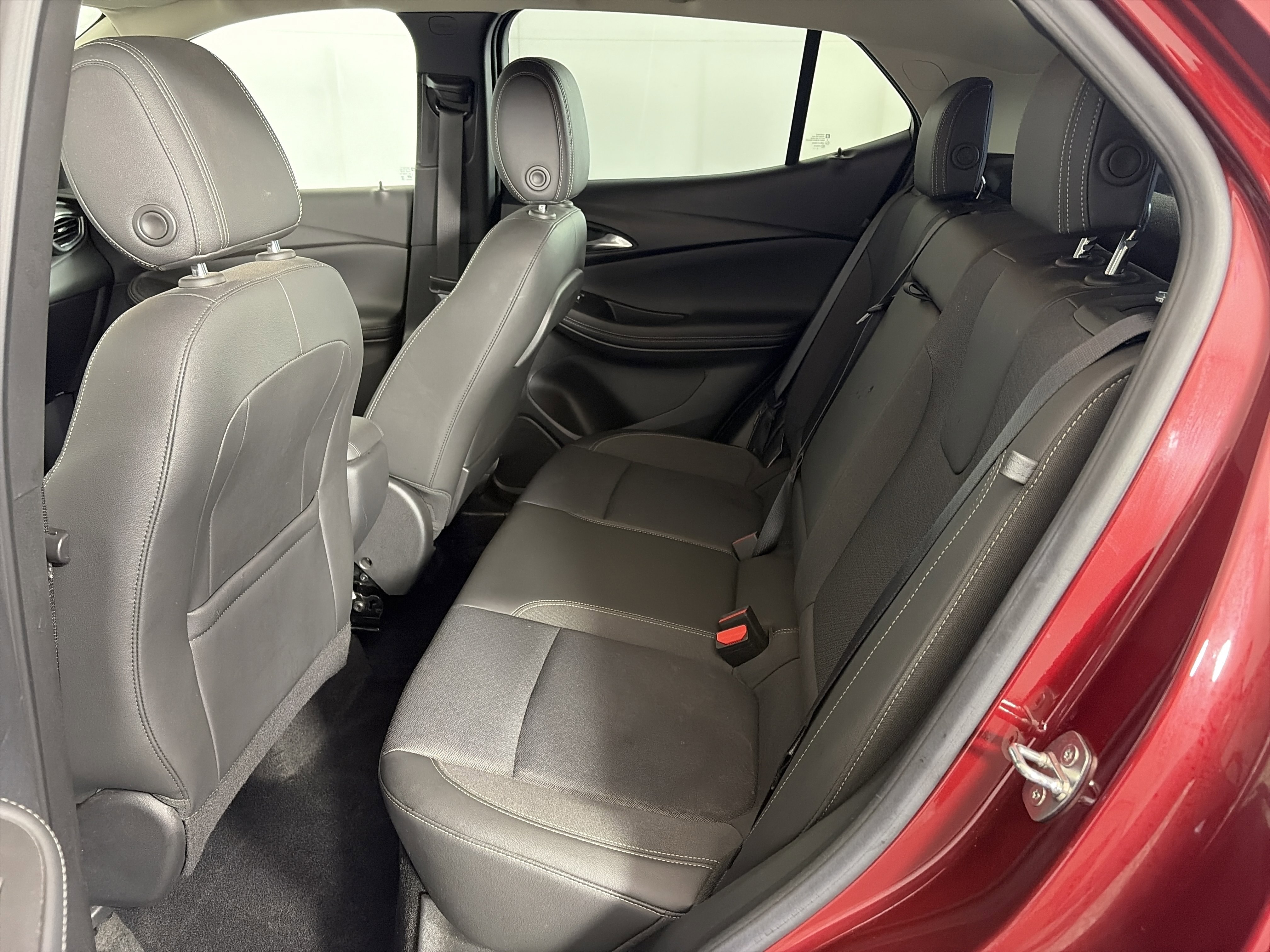 Certified 2023 Buick Encore GX Select image 7