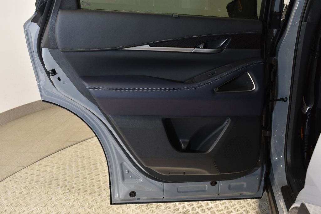 New 2026 INFINITI QX60 Sport w/ Dark Cargo Package image 29