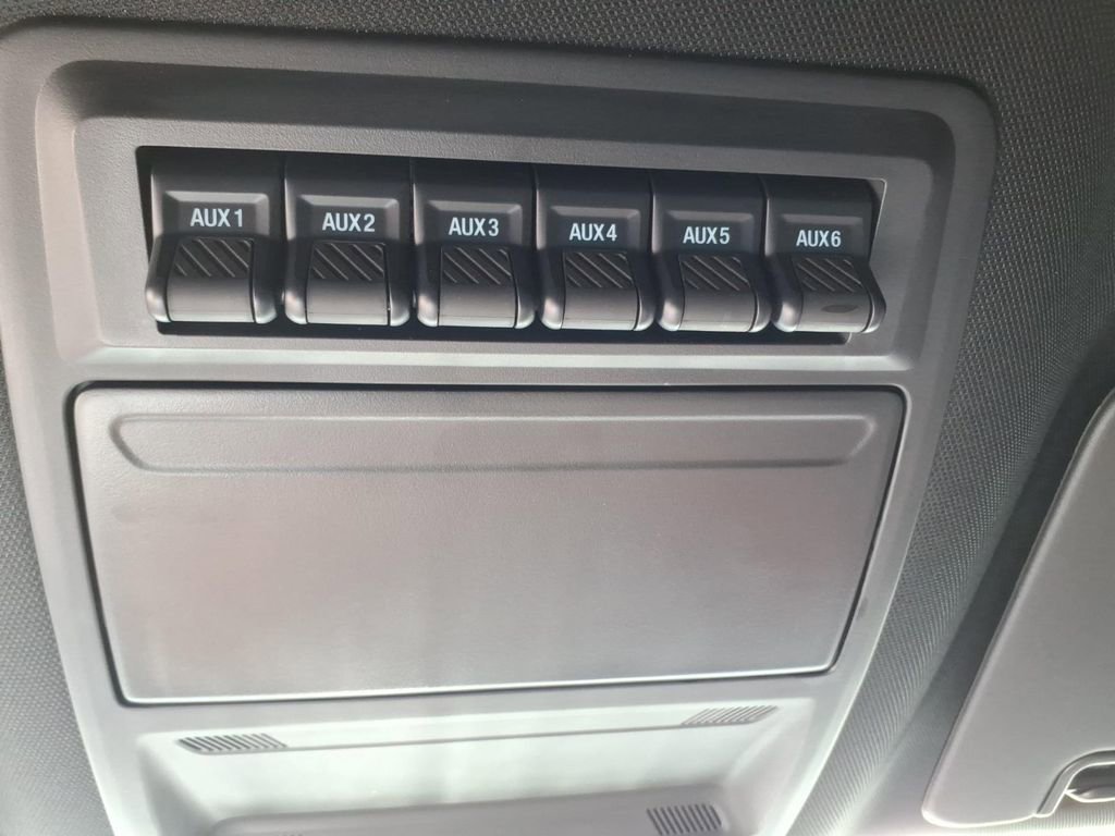Used 2025 Ford Ranger Raptor AWD/4WD image 28
