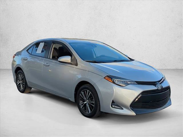 Used 2018 Toyota Corolla LE image 3