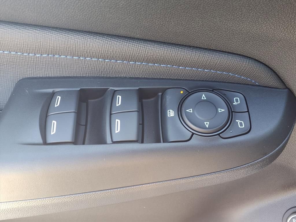 New 2026 Buick Envista Sport Touring image 11