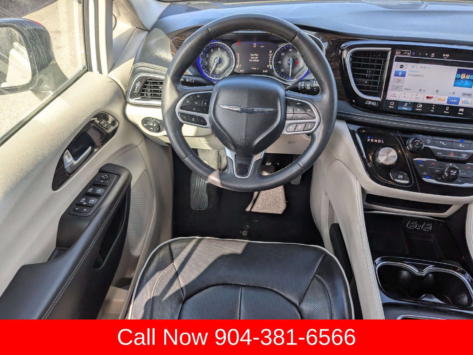 Used 2024 Chrysler Pacifica Limited FWD image 15