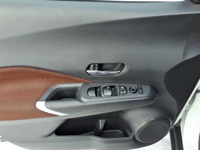 Certified 2024 Nissan Kicks SR image 3