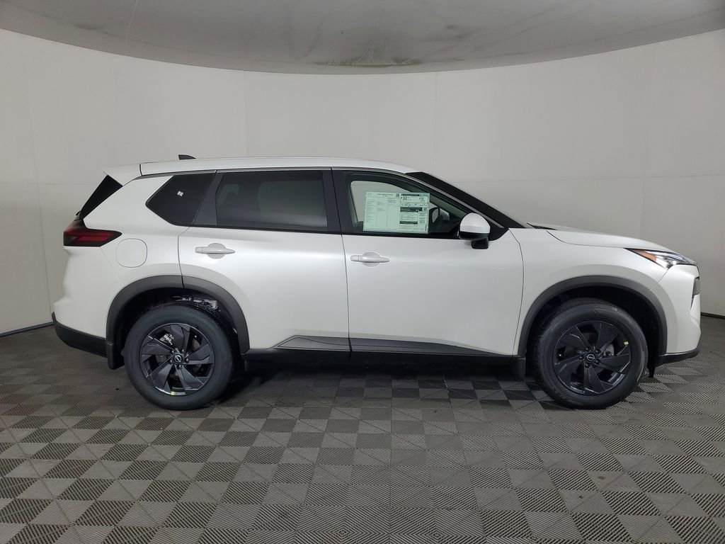 New 2026 Nissan Rogue SV FWD image 3