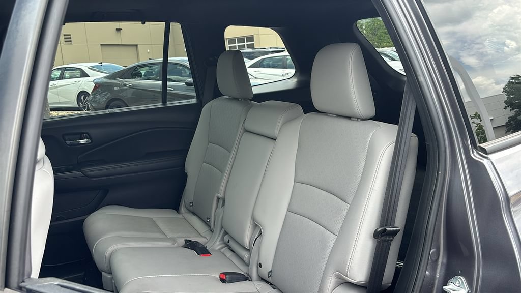 Used 2021 Honda Passport EX-L image 26